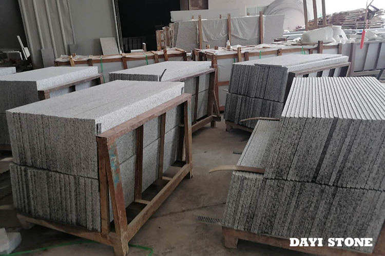 G439 White Flower Pavingstone Surface Flamed others sawn 120x40x2cm - Dayi Stone G439 White Flower Pavingstone Surface Flamed others sawn 120x40x2cm - Dayi Stone